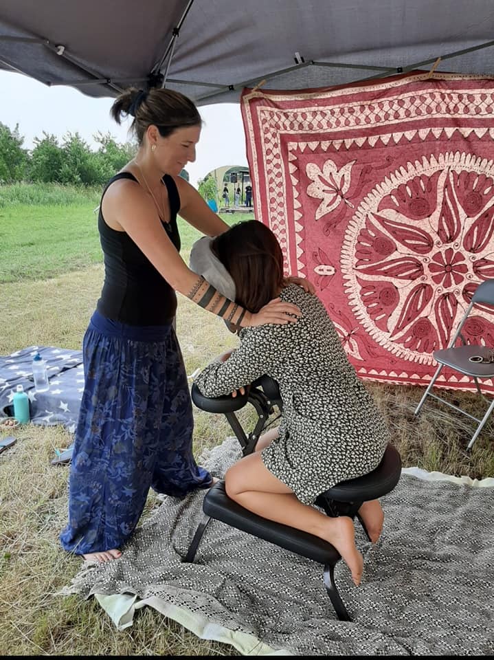 stéphanie haemers massage assis stéphanie haemers massage assis